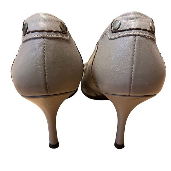 Taupe Zara Women’s Heels size 37 Gold Tone Metal Detail. Contrast Stitching - Picture 2 of 14